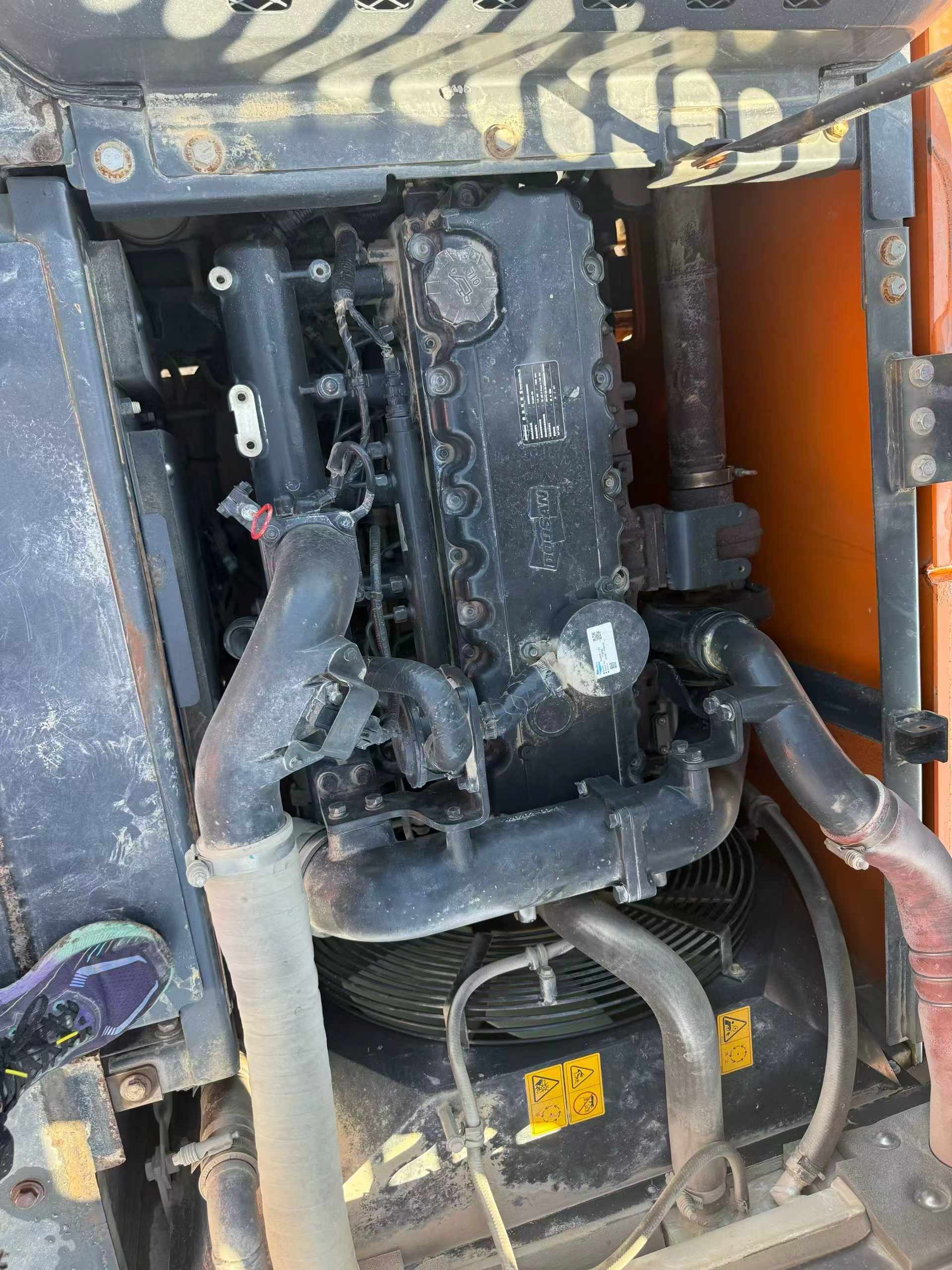 Used Doosan DL300 Excavator 2022 Model / 3