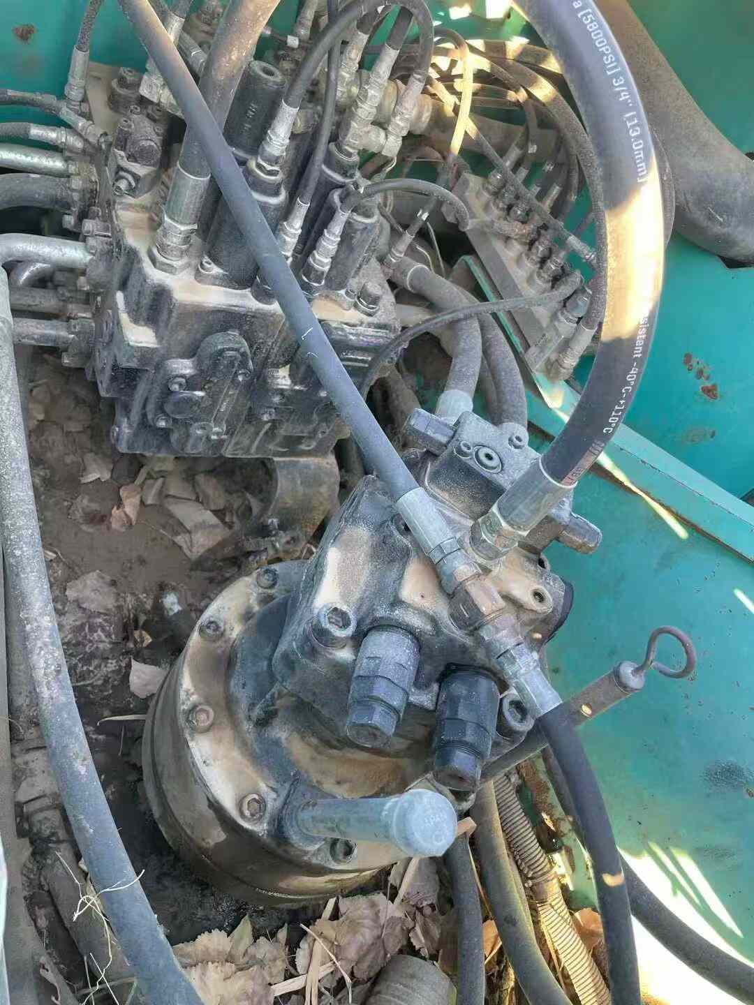 Used Kobelco SK210 Excavator 2011 Model / 3