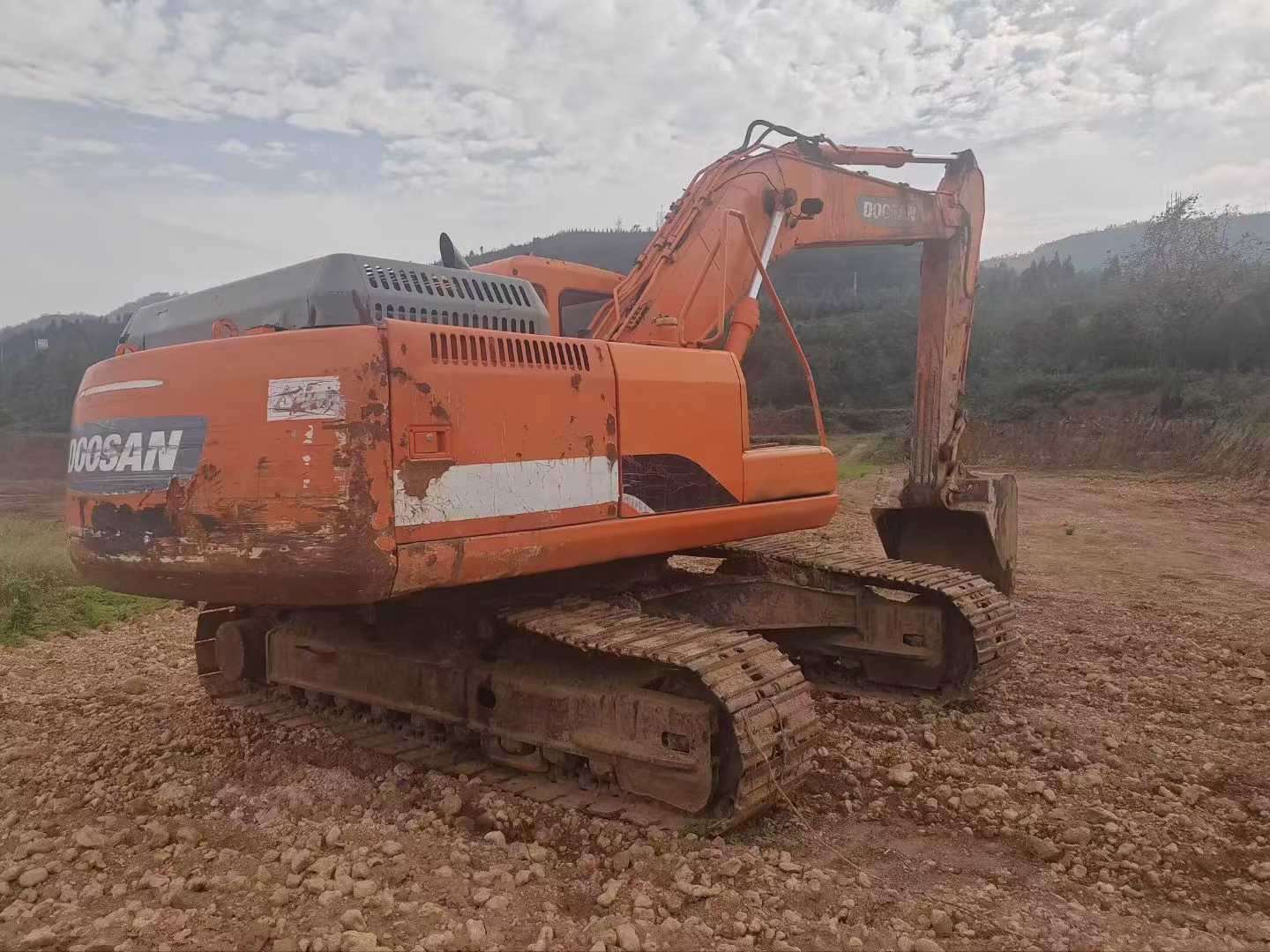 Used Doosan S225 Excavator 2011 Model