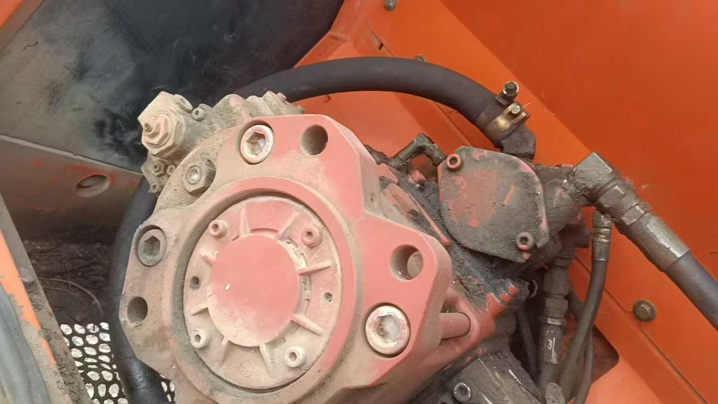 Used Doosan DX15 Excavator 2012 Model / 3