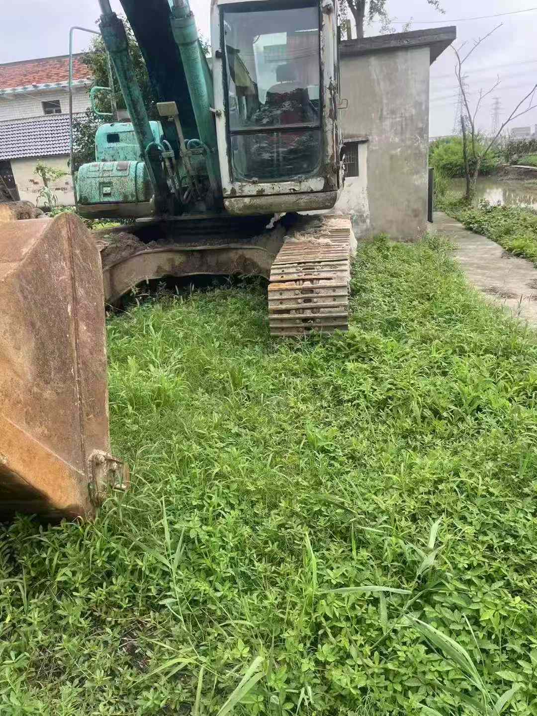 Used Kobelco SK200-6 Excavator 2016 Model / 4