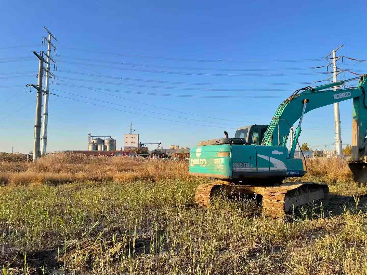Used Kobelco SK210 Excavator 2011 Model / 5