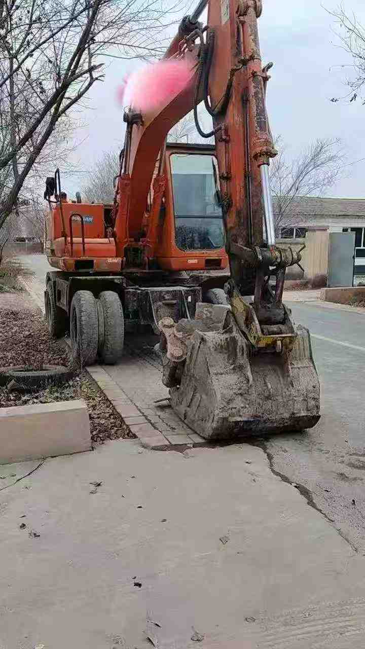 Used Doosan DX15 Excavator 2011 Model / 3