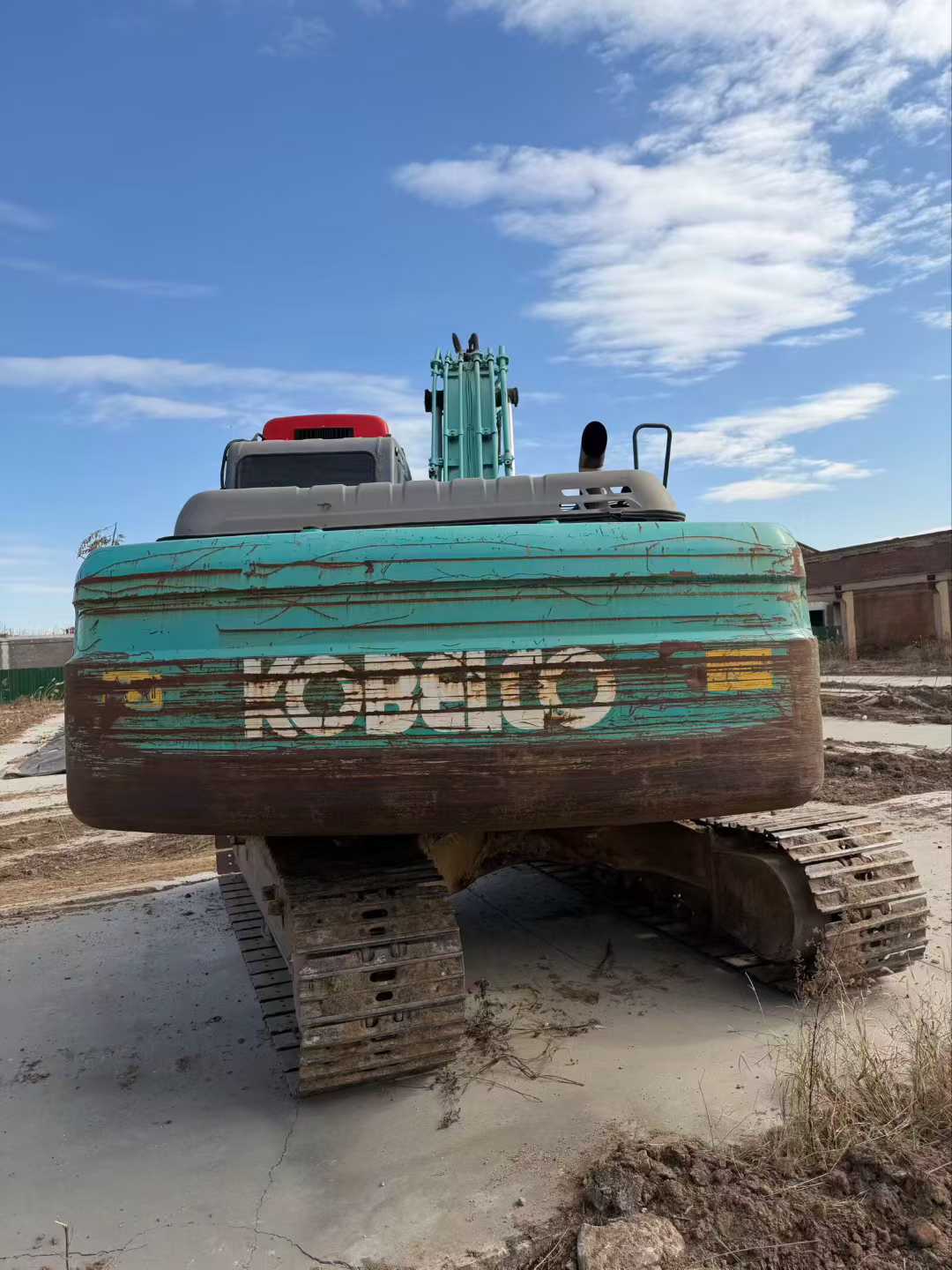 Used Kobelco SK200 Excavator 2016 Model / 3