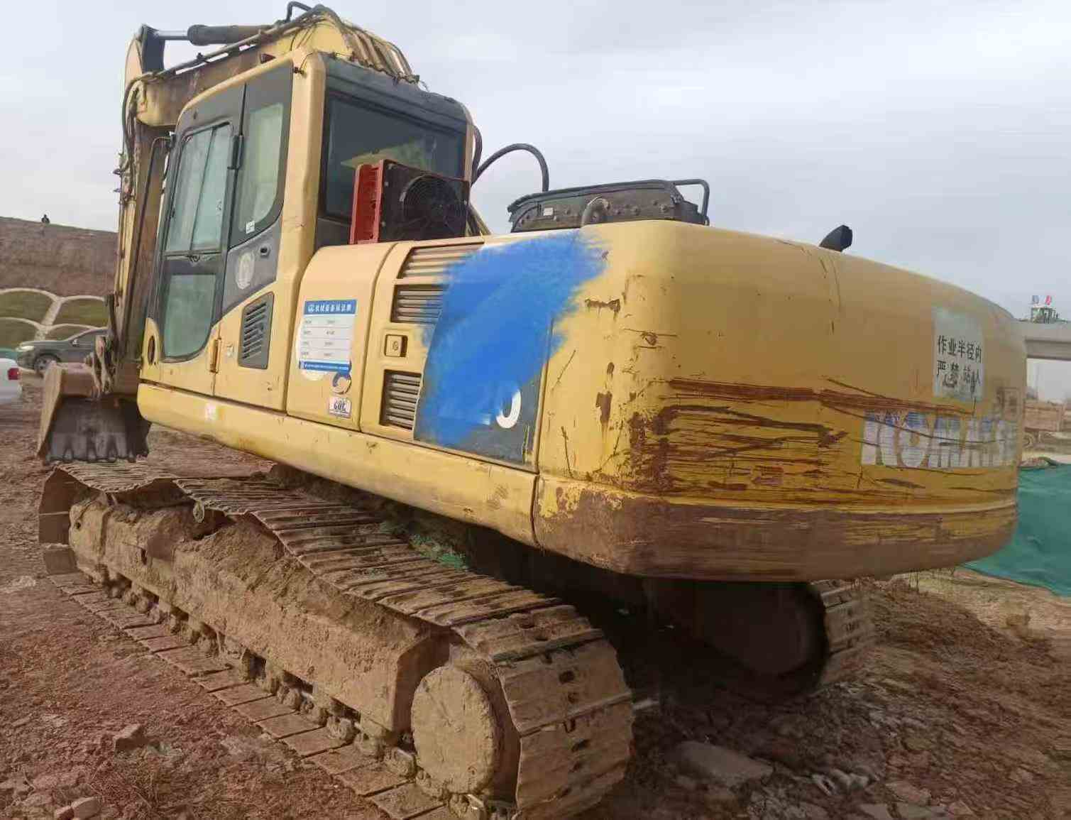Used Komatsu PC220 Excavator 2016 Model