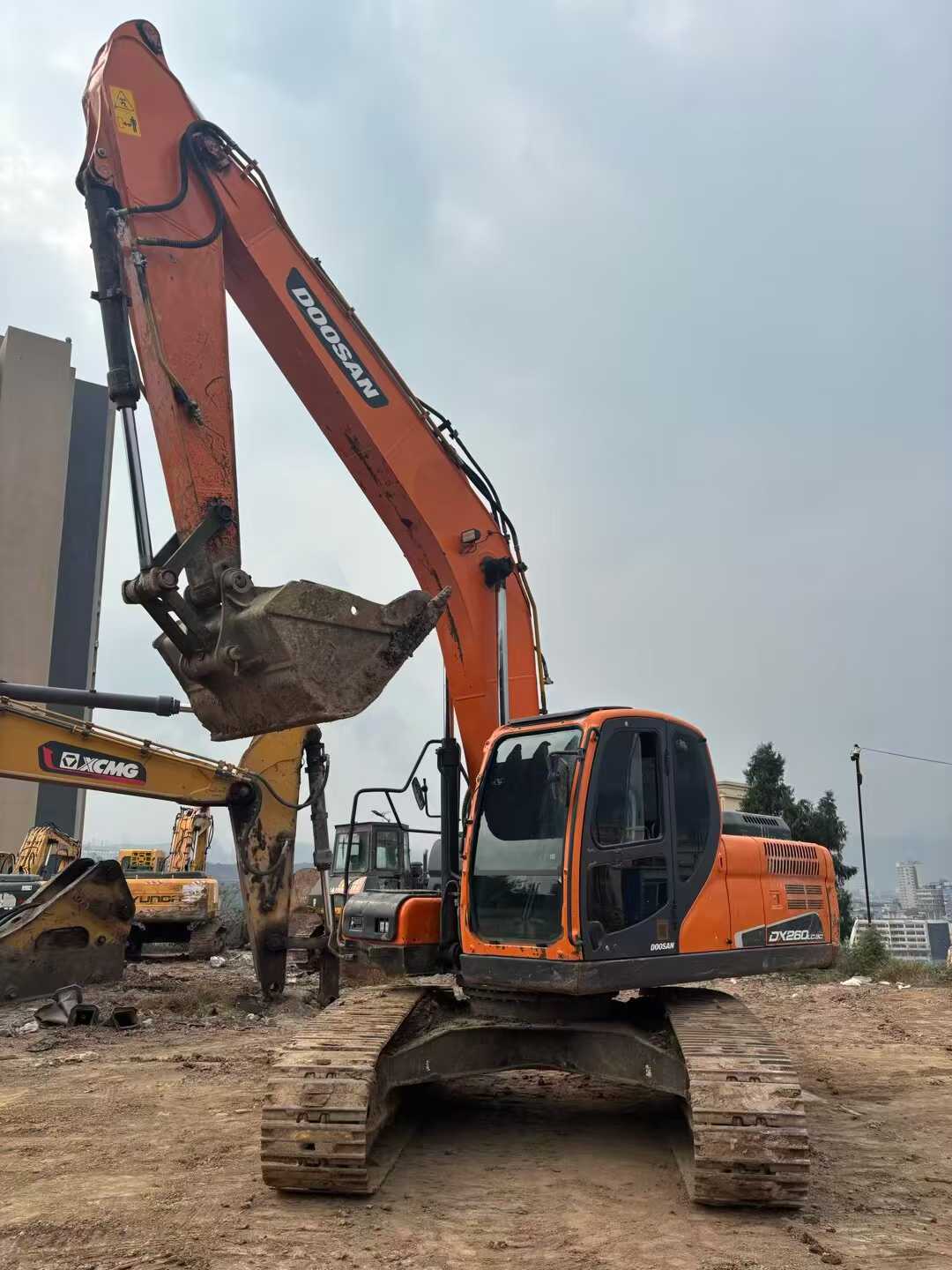 Used Doosan DH220 Excavator 2020 Model