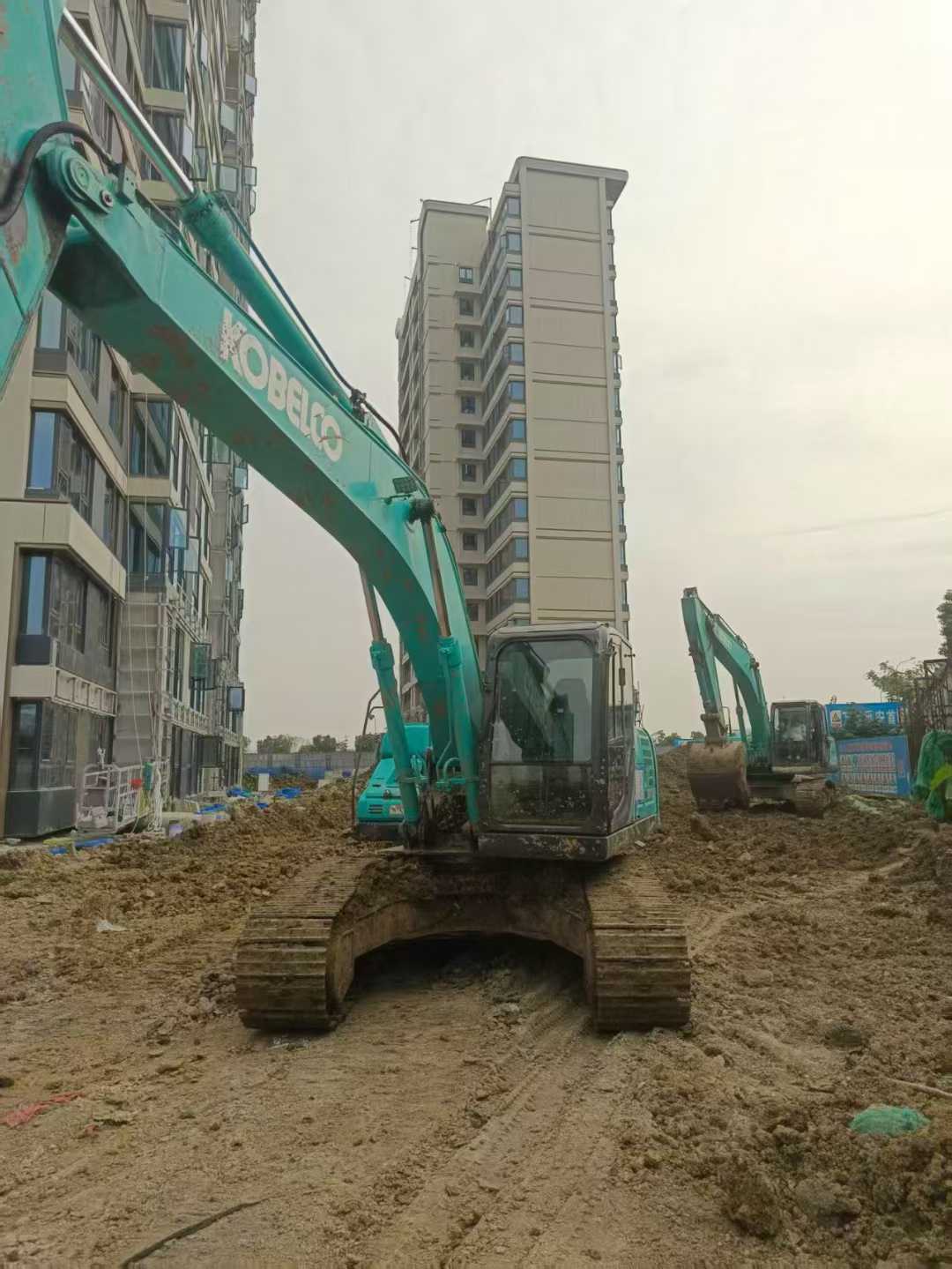 Used Kobelco SK210 Excavator 2018 Model / 6
