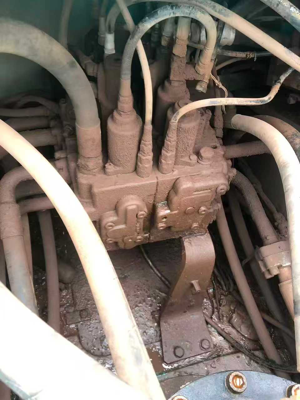 Used Kobelco SK350LC SuperX Excavator 2011 Model / 3