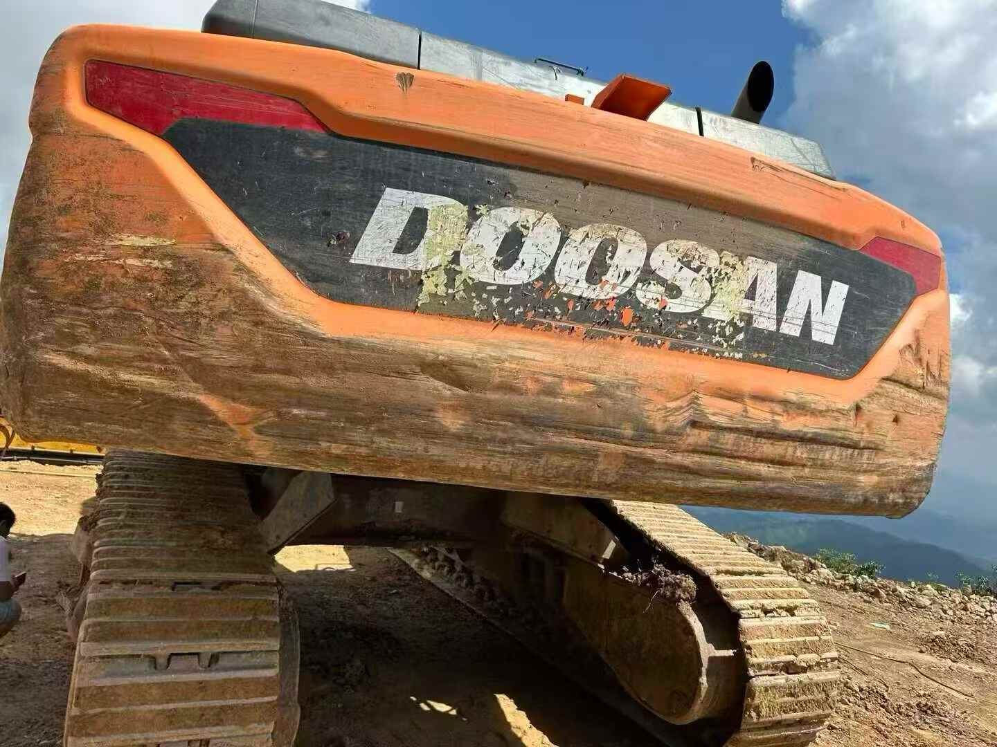 Used Doosan DX520RP-9C Excavator 2020 Model / 3
