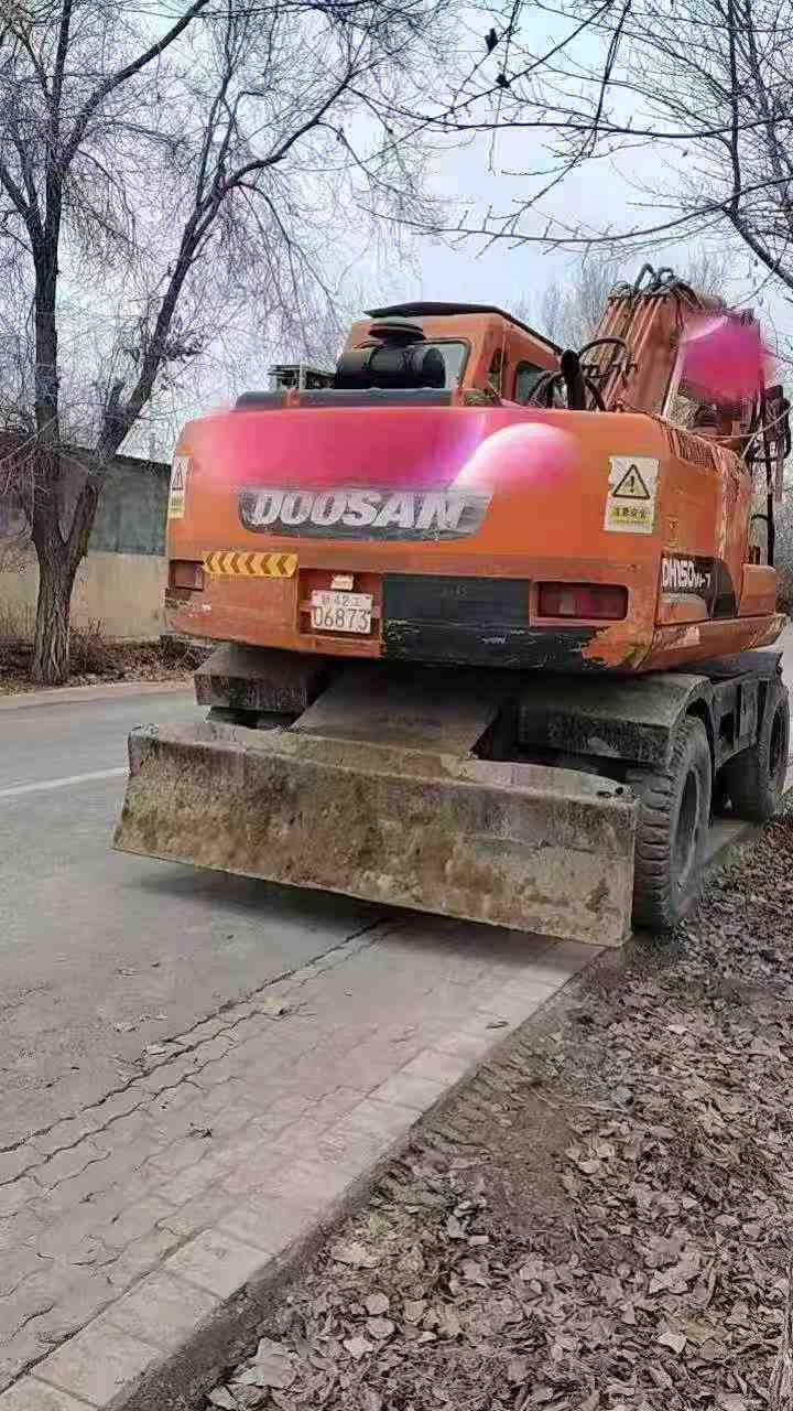 Used Doosan DX15 Excavator 2011 Model