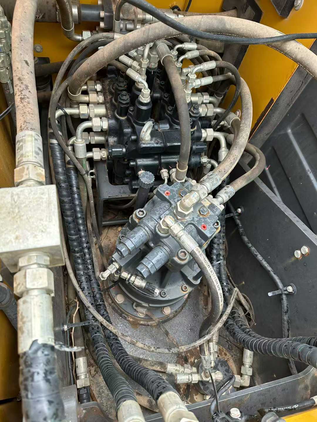 Used XCMG XE150 Excavator 2023 Model / 6