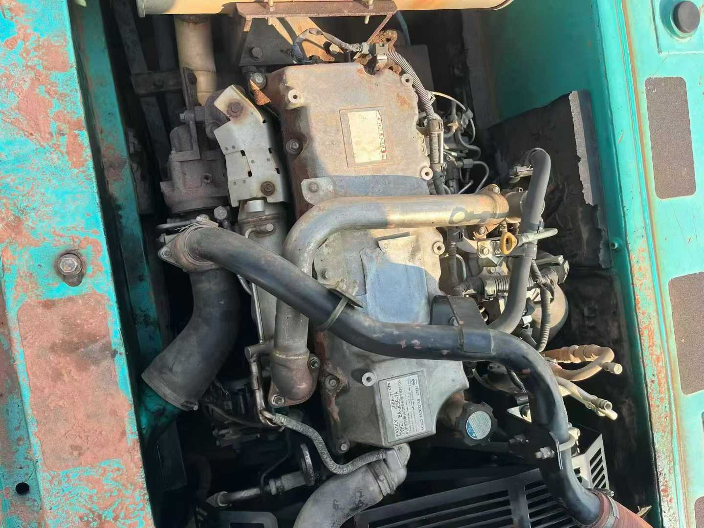 Used Kobelco SK200 Excavator 2016 Model / 4