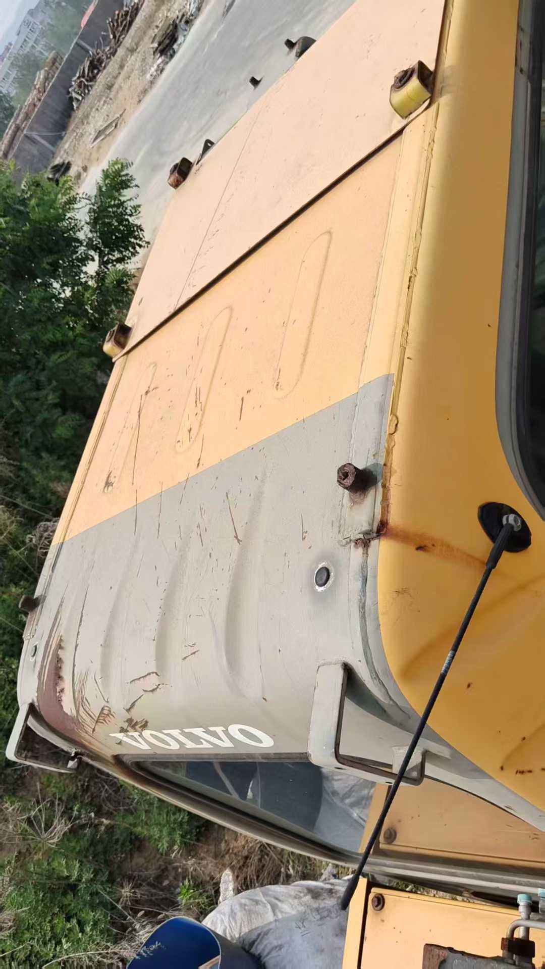 Used Volvo EC210B Excavator 2011 Model