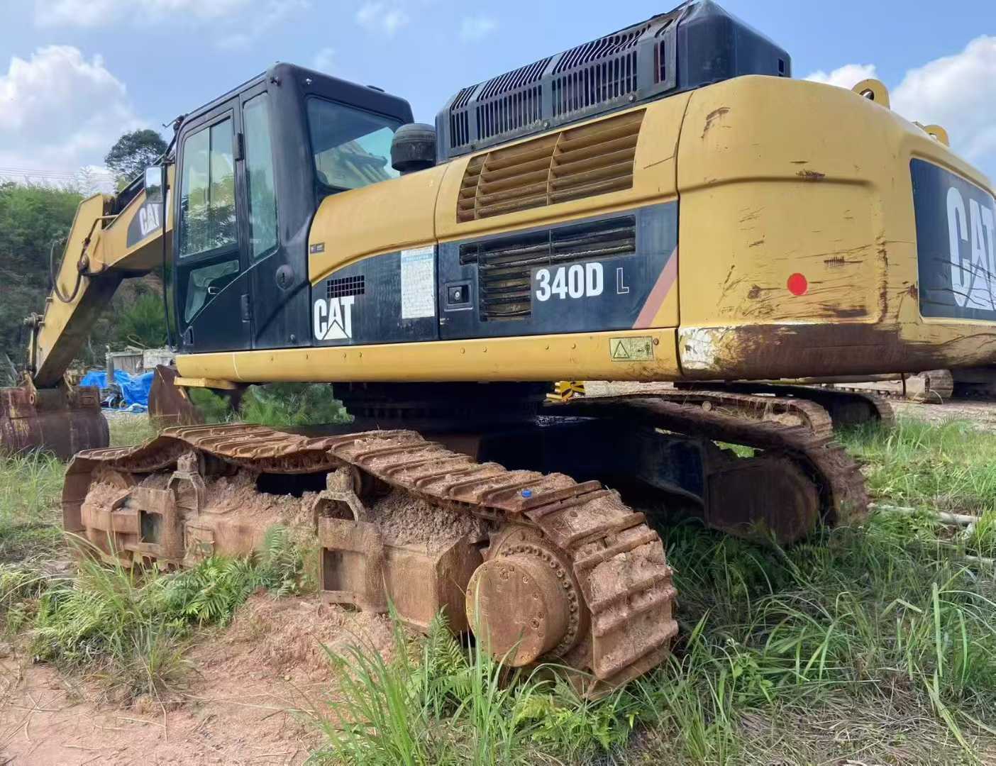 Used Caterpillar 340DL Excavator 2011 Model