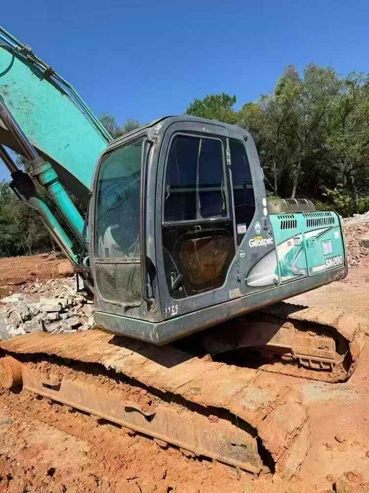 Used Kobelco SK200-11 Excavator 2016 Model / 8