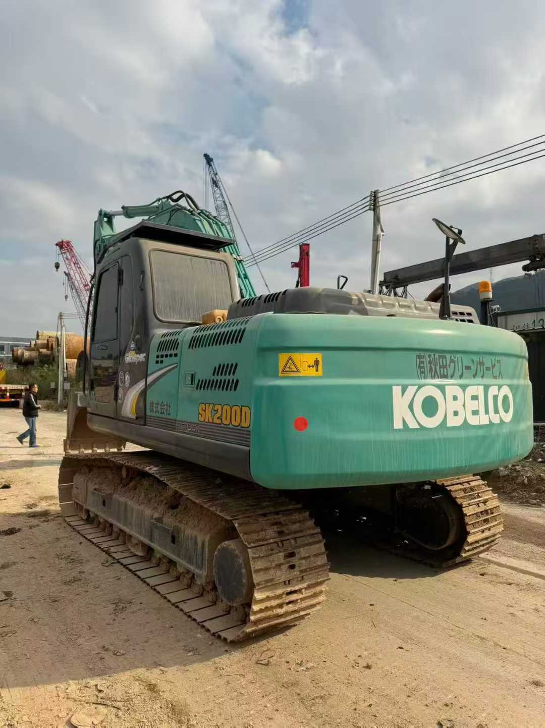 Used Kobelco SK200-8 Excavator 2016 Model / 4