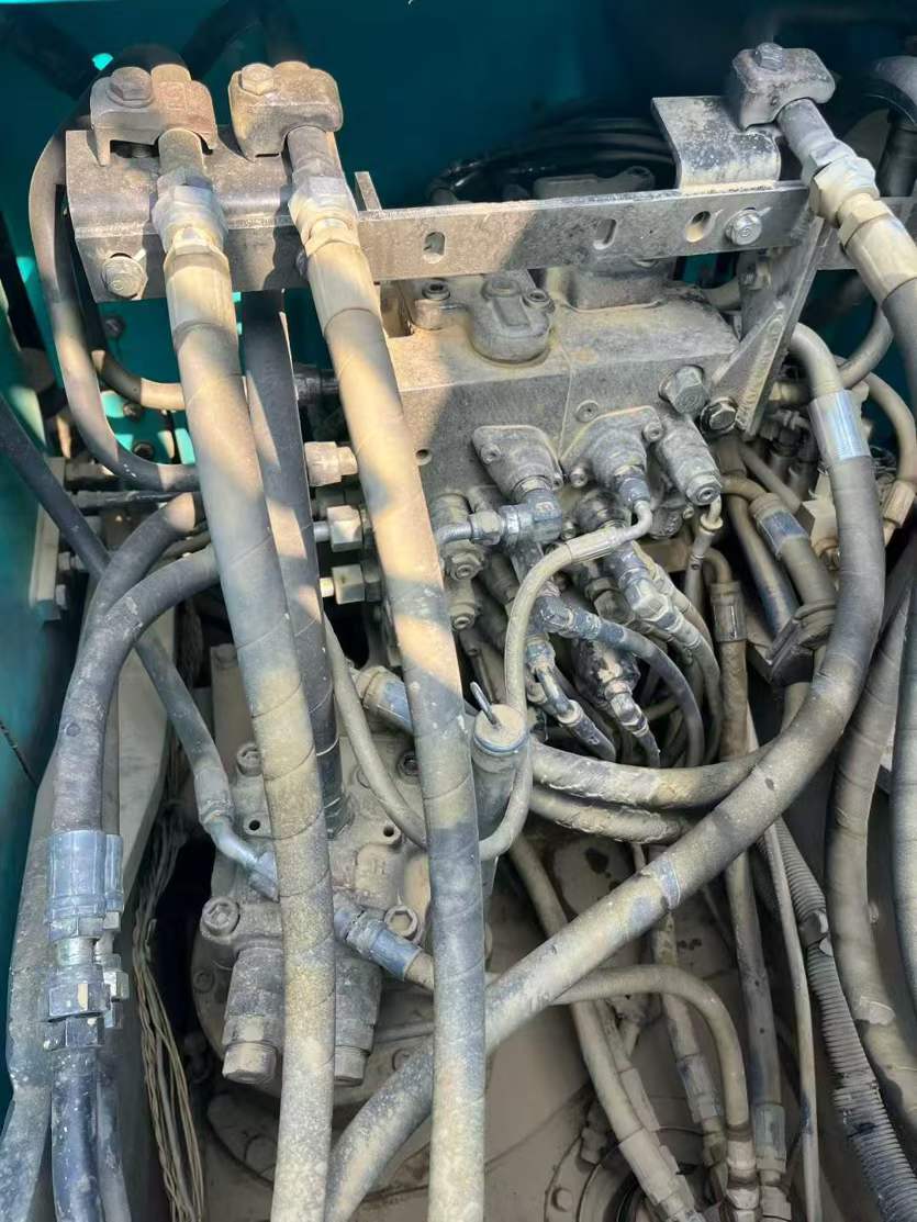 Used Kobelco SK140 Excavator 2016 Model / 8