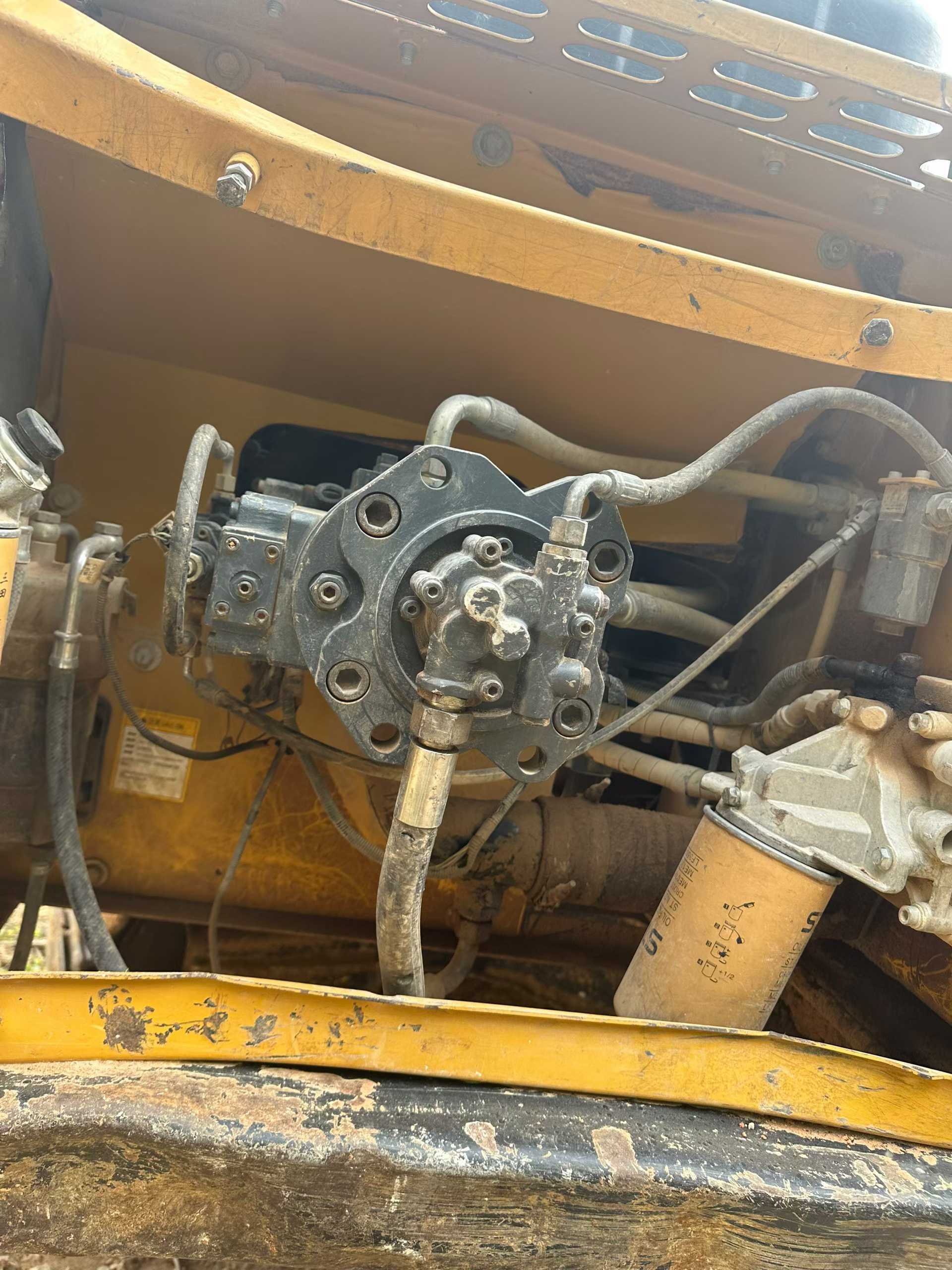 Used Sany SY200H Excavator 2021 Model / 6