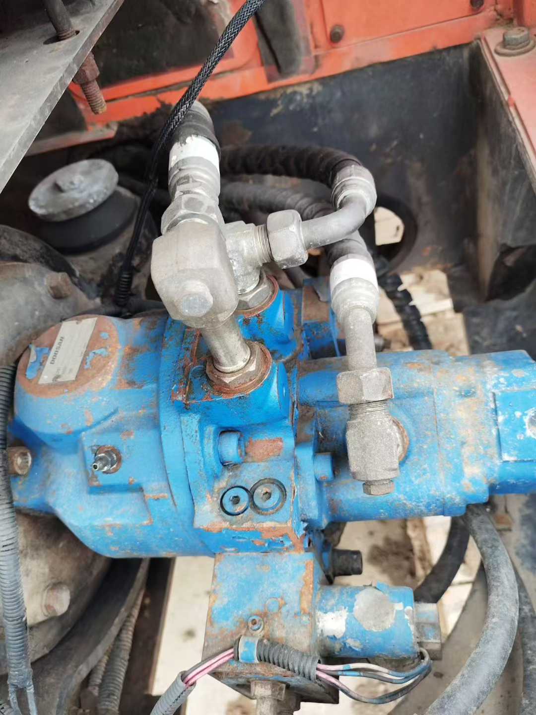 Used Doosan DH55 Excavator 2013 Model / 5