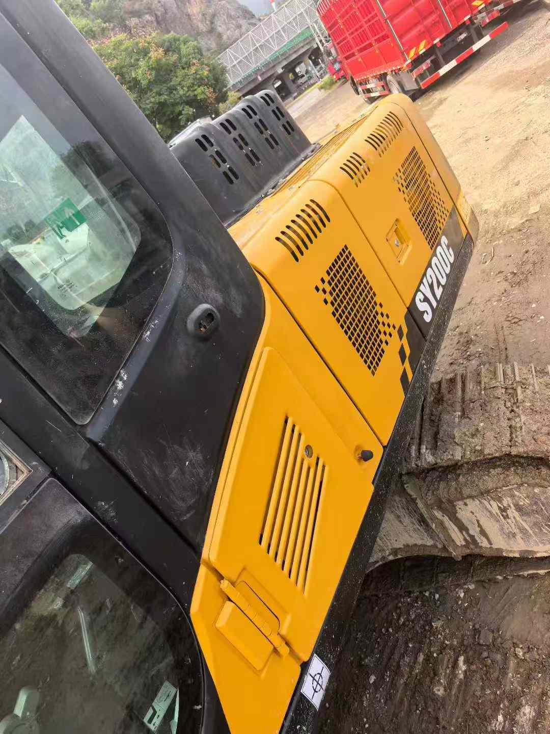 Used Sany SY200H Excavator 2019 Model / 9