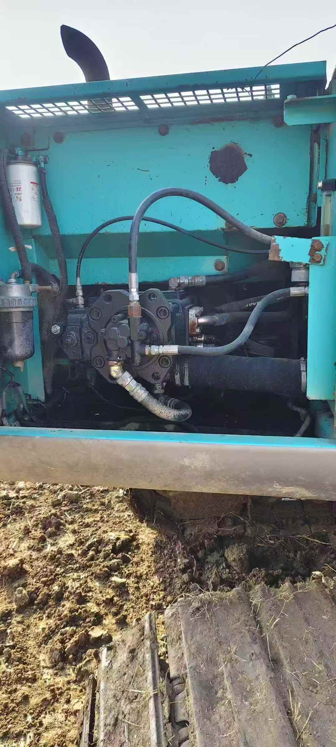 Used Kobelco SK200-6 Excavator 2016 Model / 6