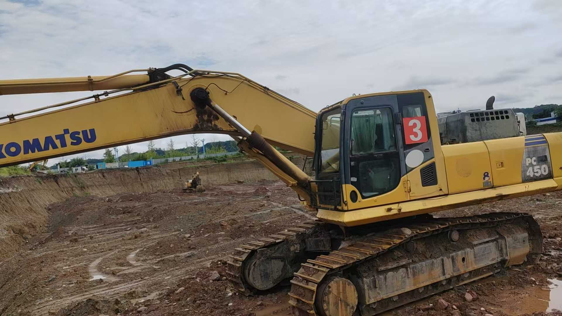 Used Komatsu PC450 Excavator 2013 Model