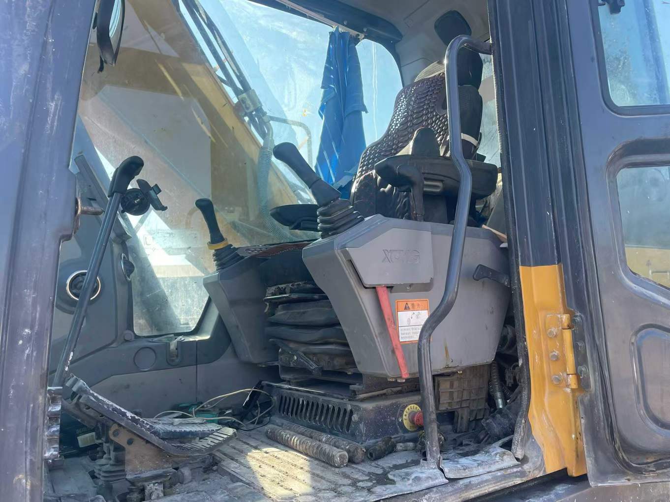 Used XCMG XE215 Excavator 2020 Model / 5