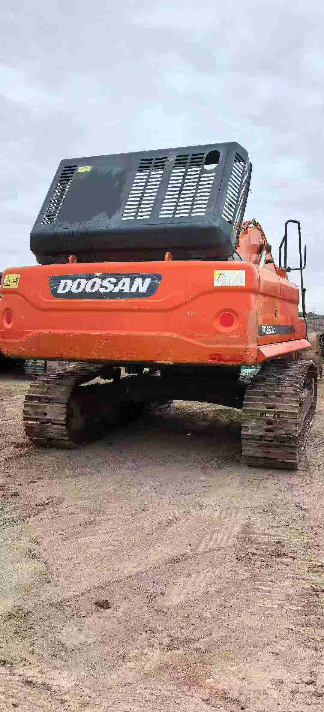 Used Doosan DX80 Excavator 2014 Model / 3