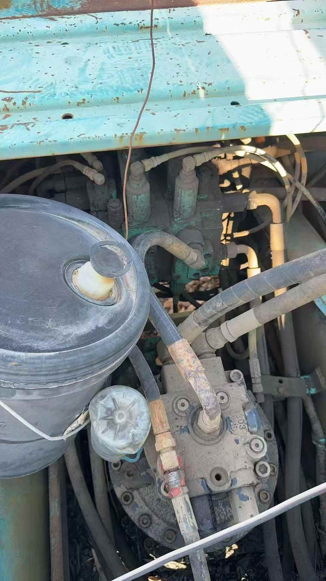 Used Kobelco SK200-6E Excavator 2016 Model / 2