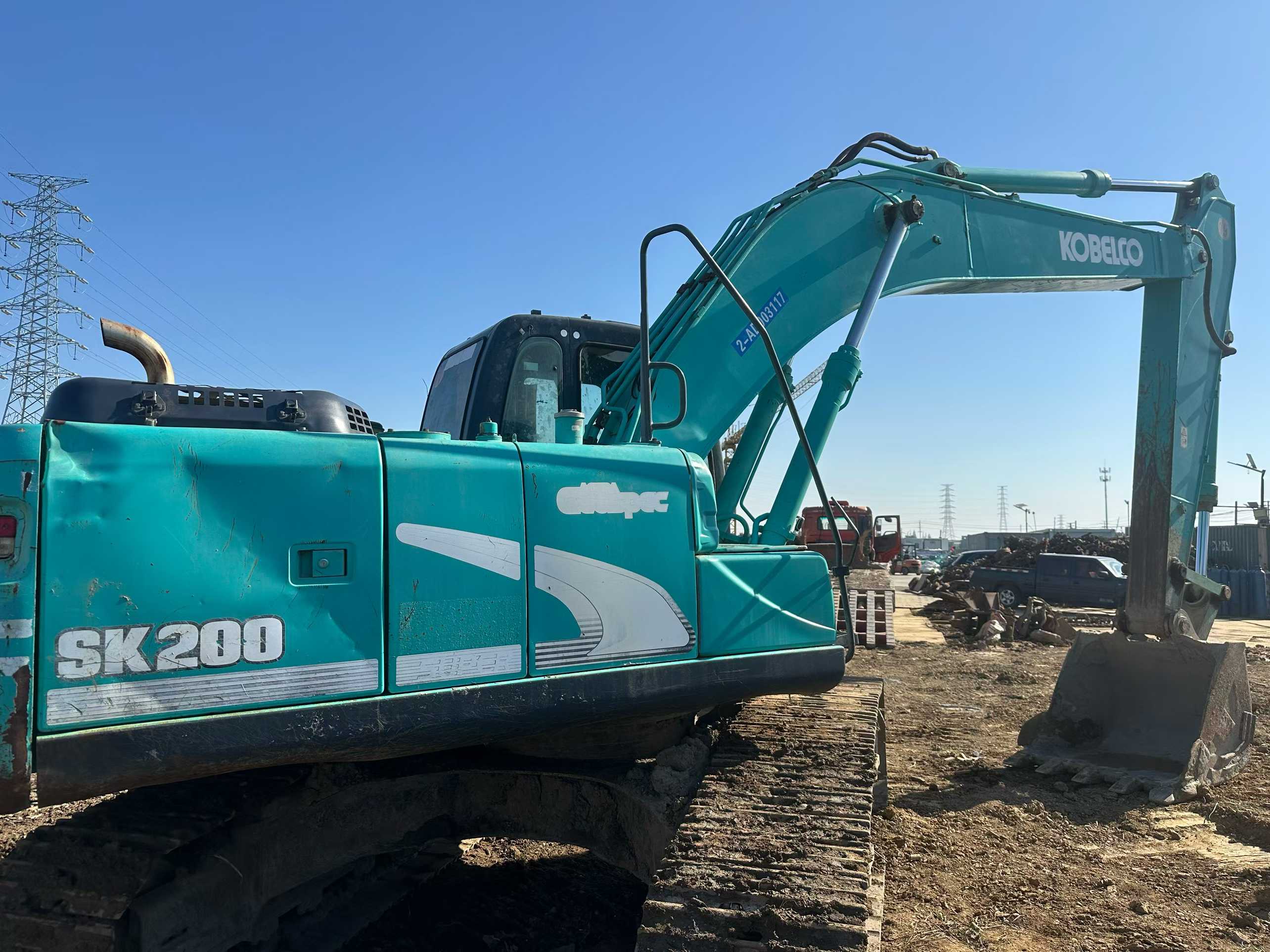 Used Kobelco SK2008 Excavator 2010 Model / 4