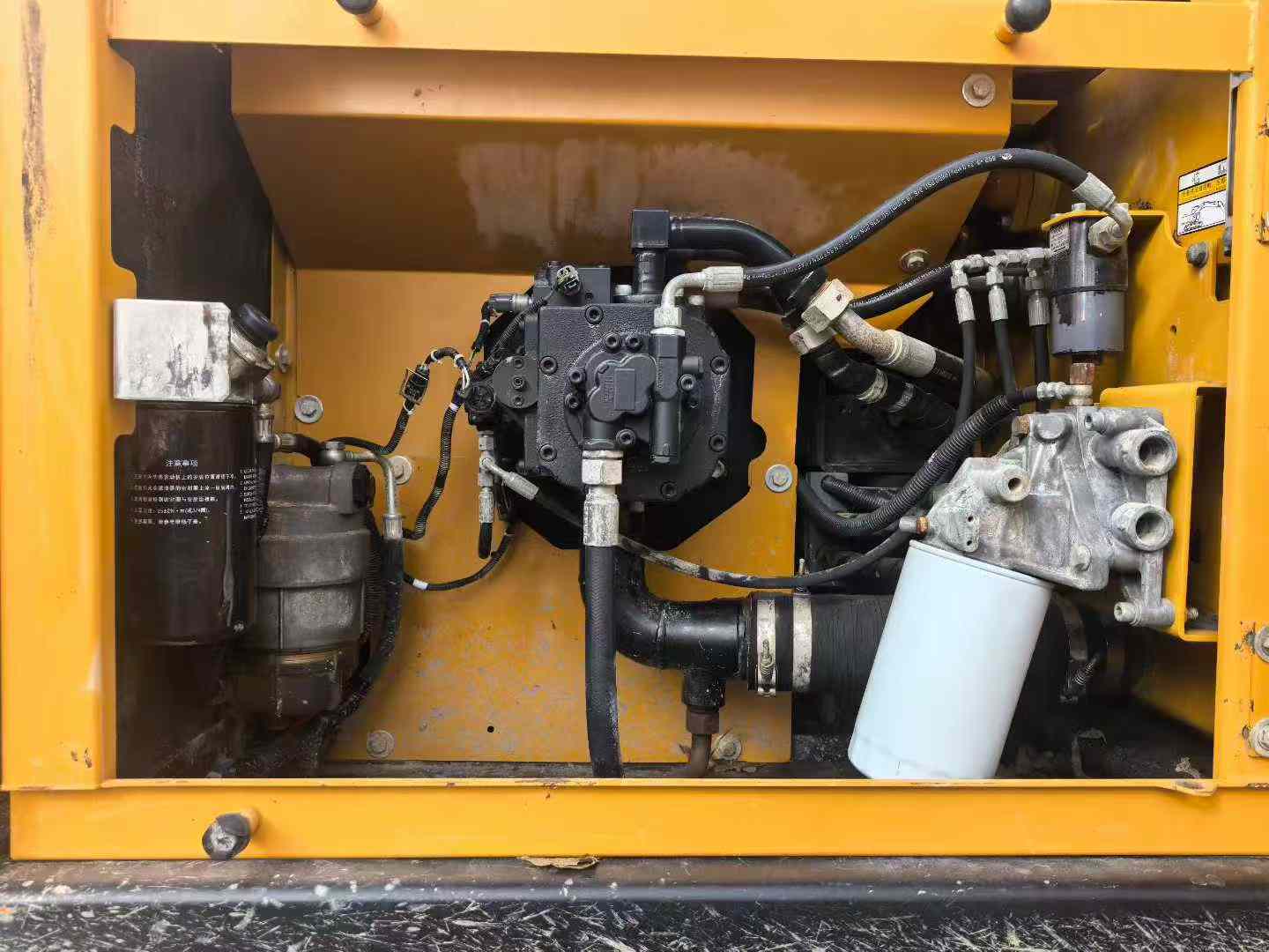 Used Sany SY200H Excavator 2019 Model / 3