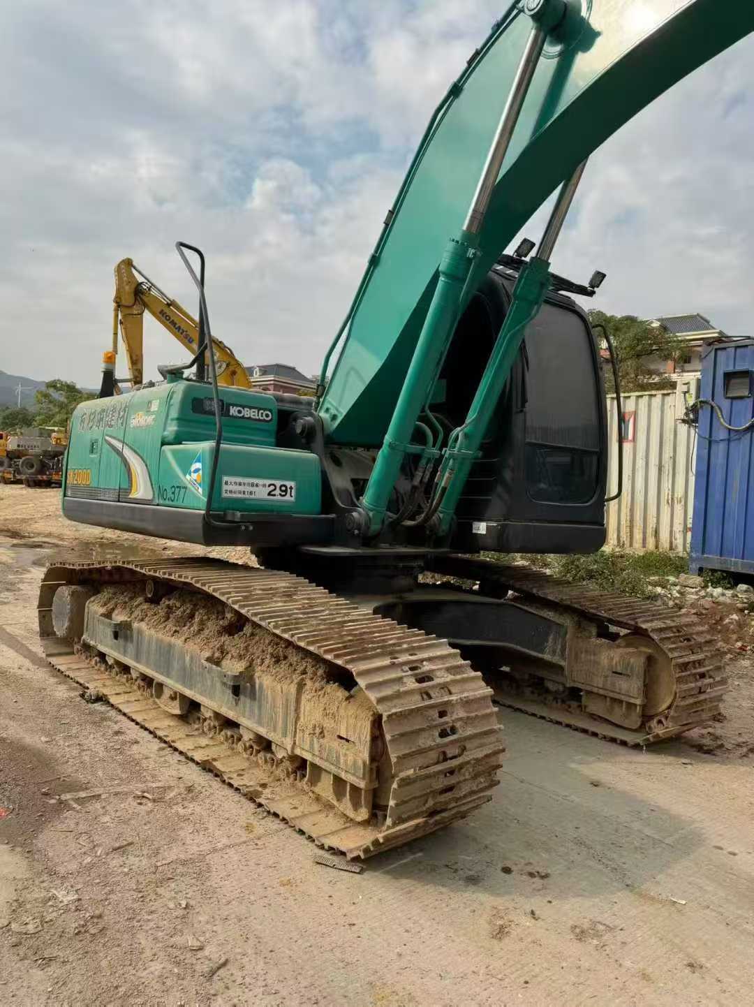 Used Kobelco SK200-8 Excavator 2016 Model / 3