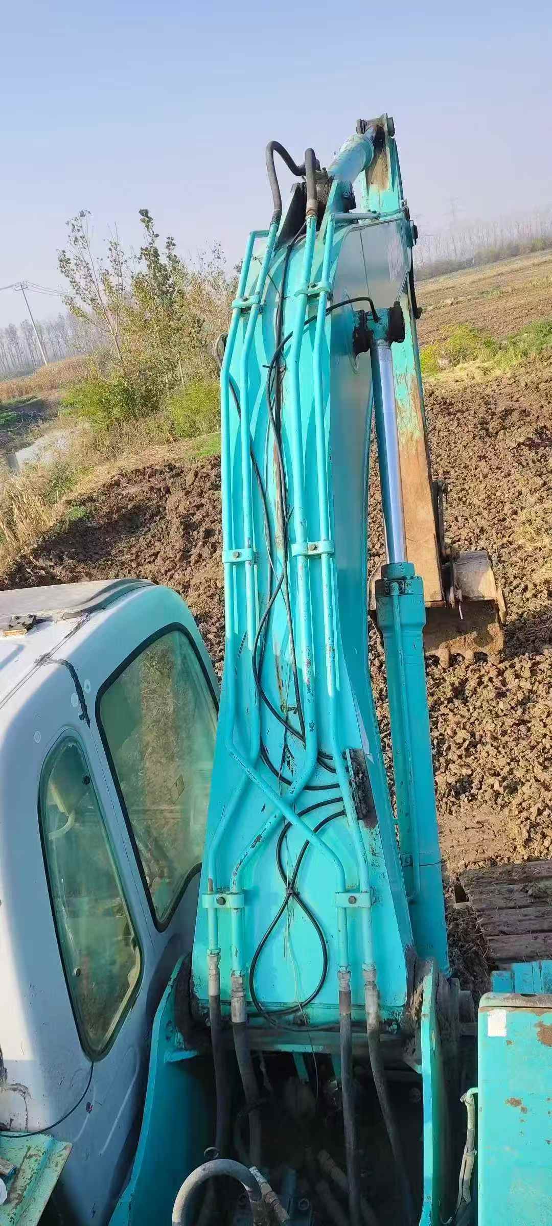 Used Kobelco SK200-6 Excavator 2016 Model / 9