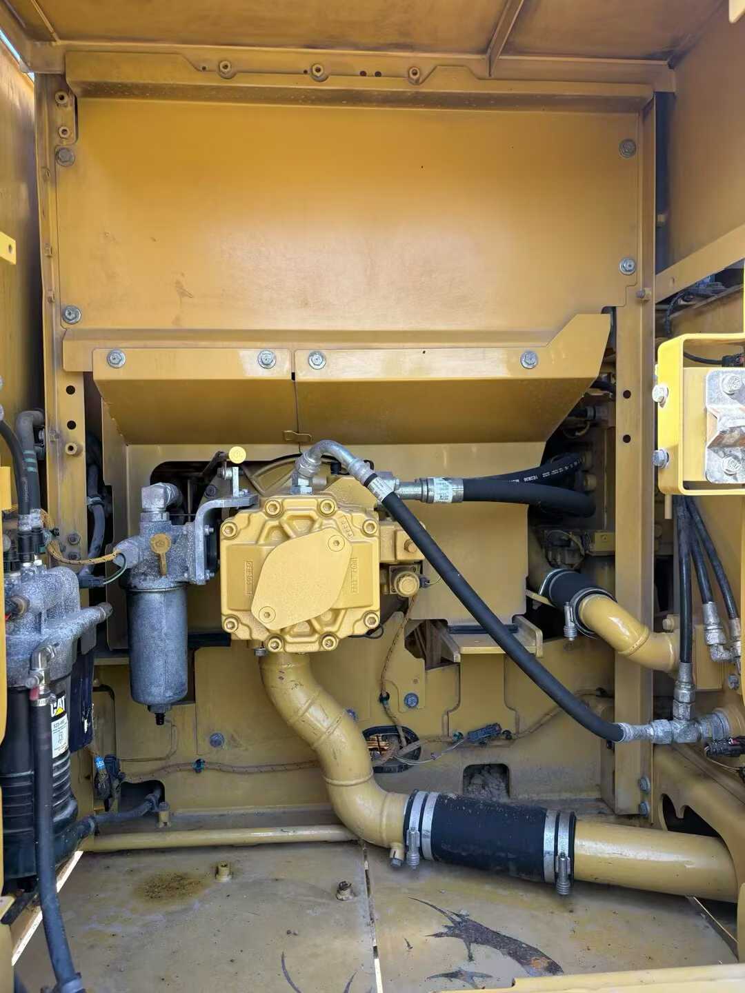 Used Caterpillar CT20 Excavator 2021 Model / 6