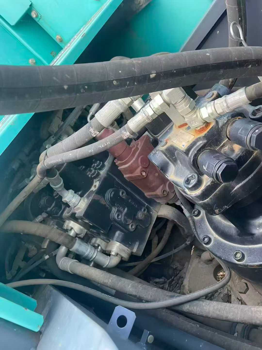 Used Kobelco SK200 Excavator 2018 Model / 2