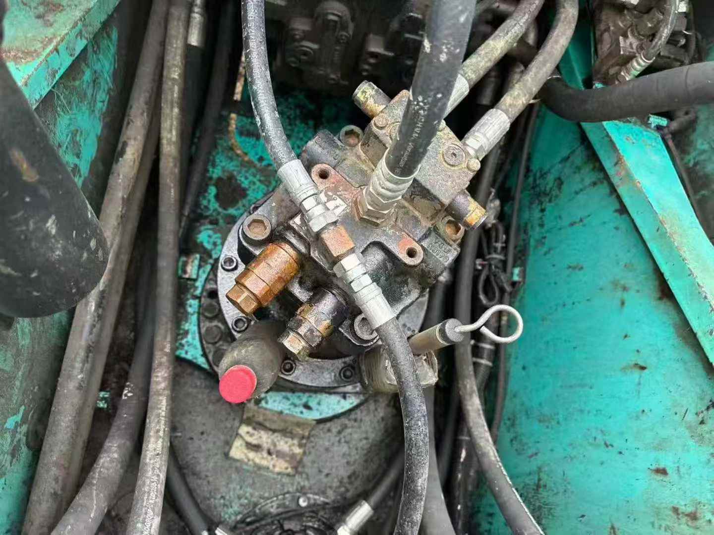 Used Kobelco SK210 Excavator 2016 Model / 4