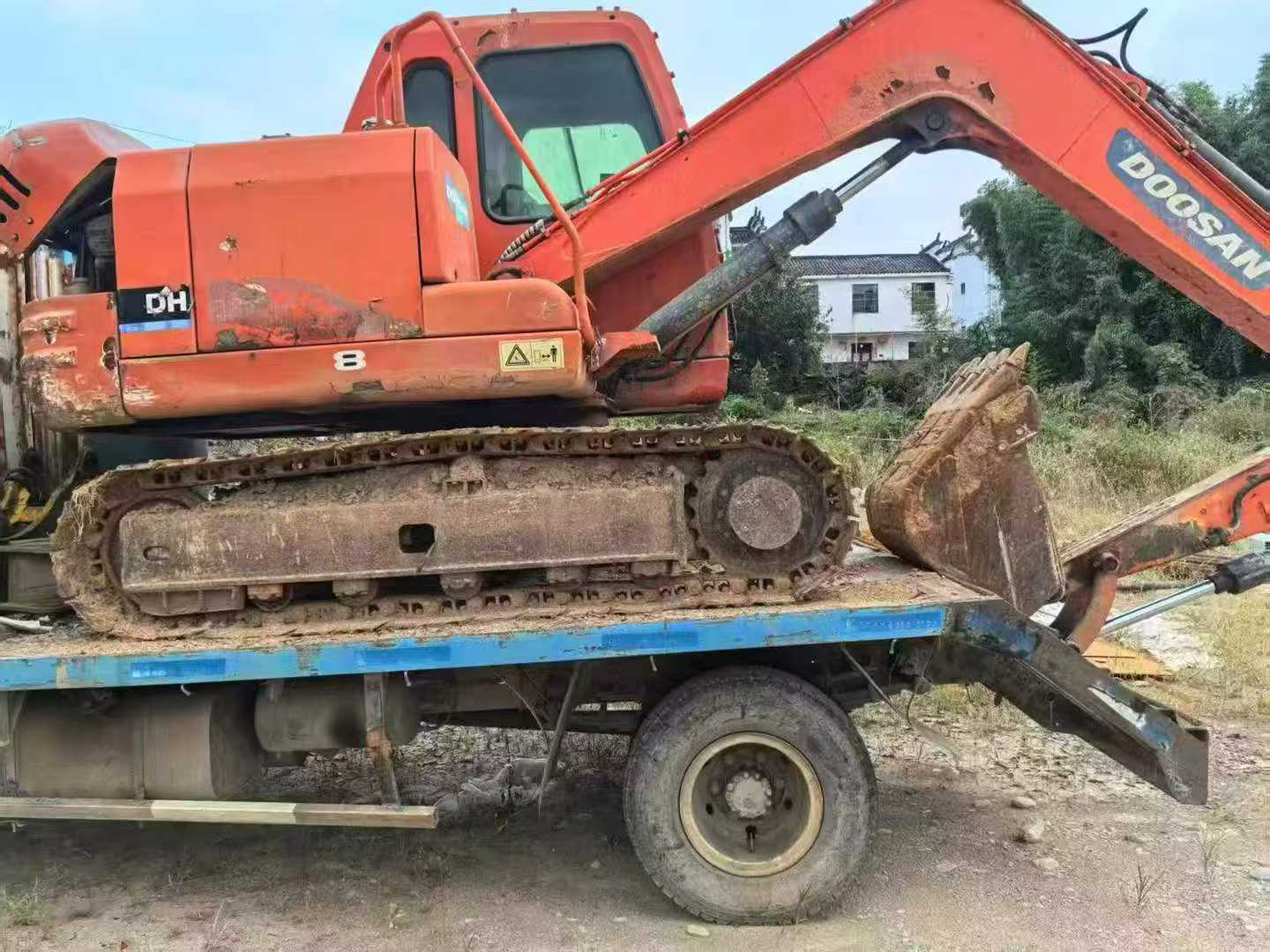 Used Doosan DX80 Excavator 2016 Model / 2