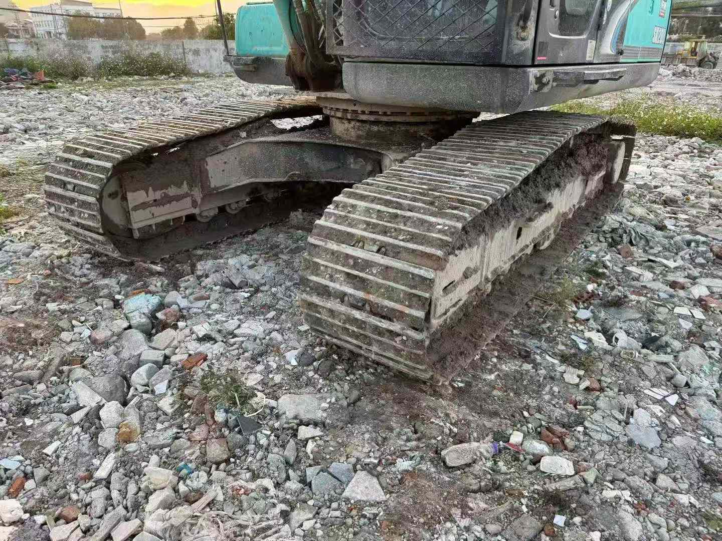 Used Kobelco SK200 Excavator 2016 Model / 5