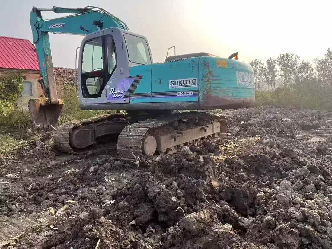Used Kobelco SK200 Excavator 2016 Model