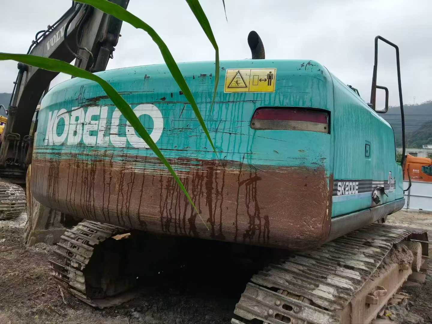 Used Kobelco SK200 Excavator 2016 Model / 4