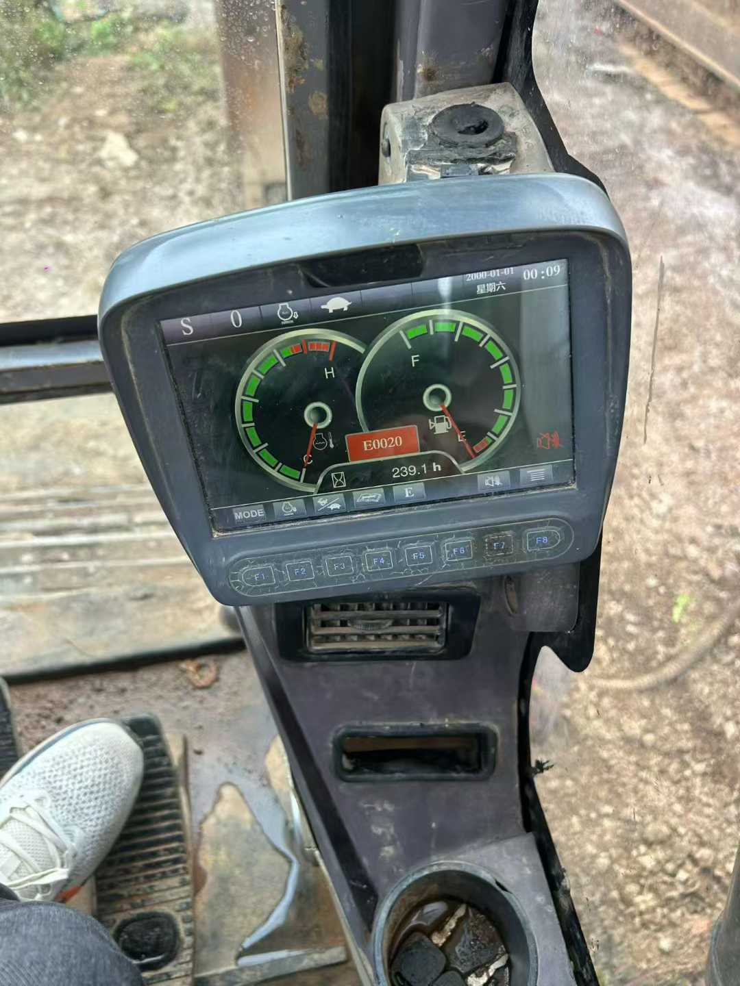 Used XCMG XE215 Excavator 2015 Model / 3