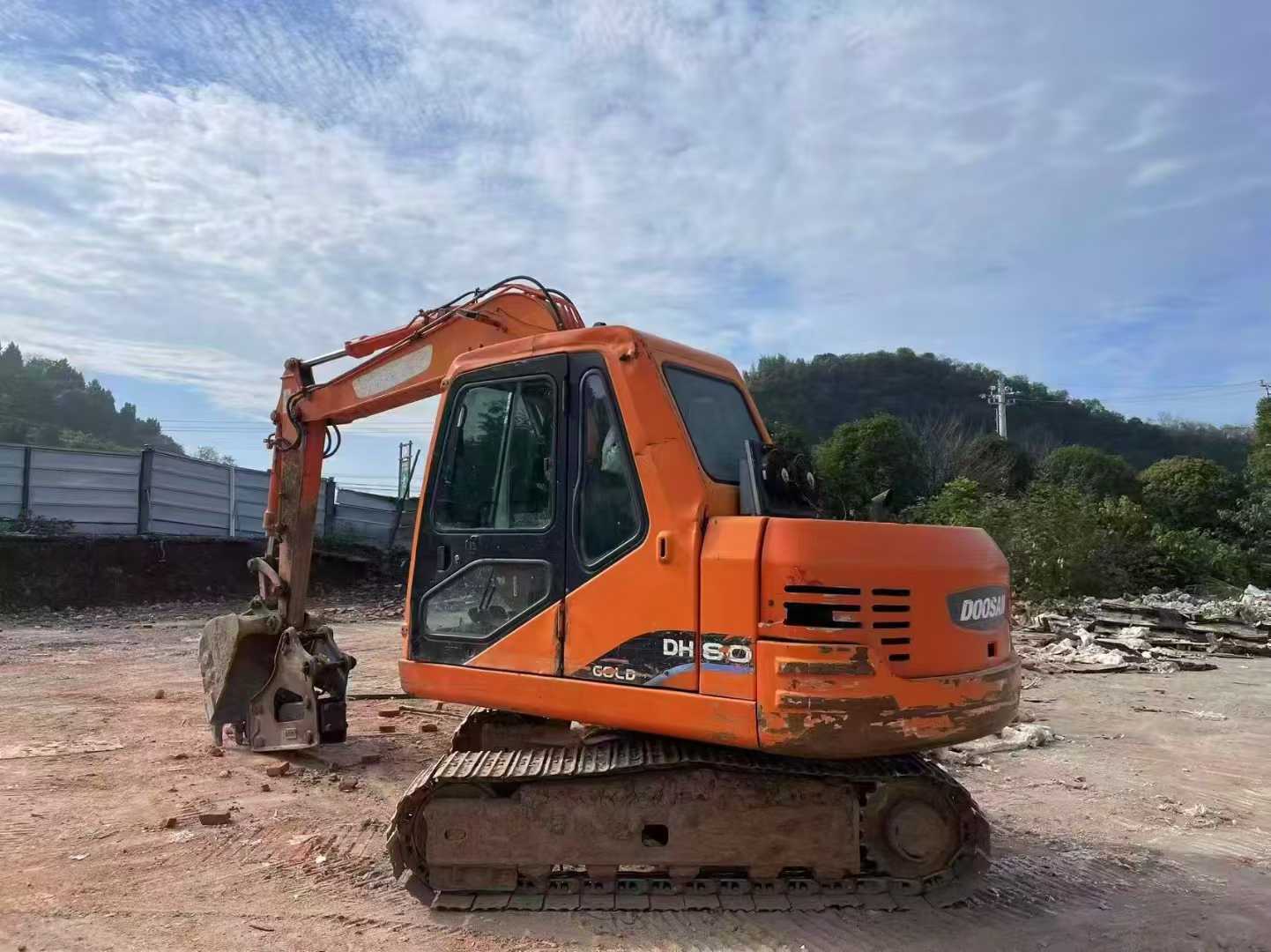 Used Doosan DX80 Excavator 2016 Model / 2