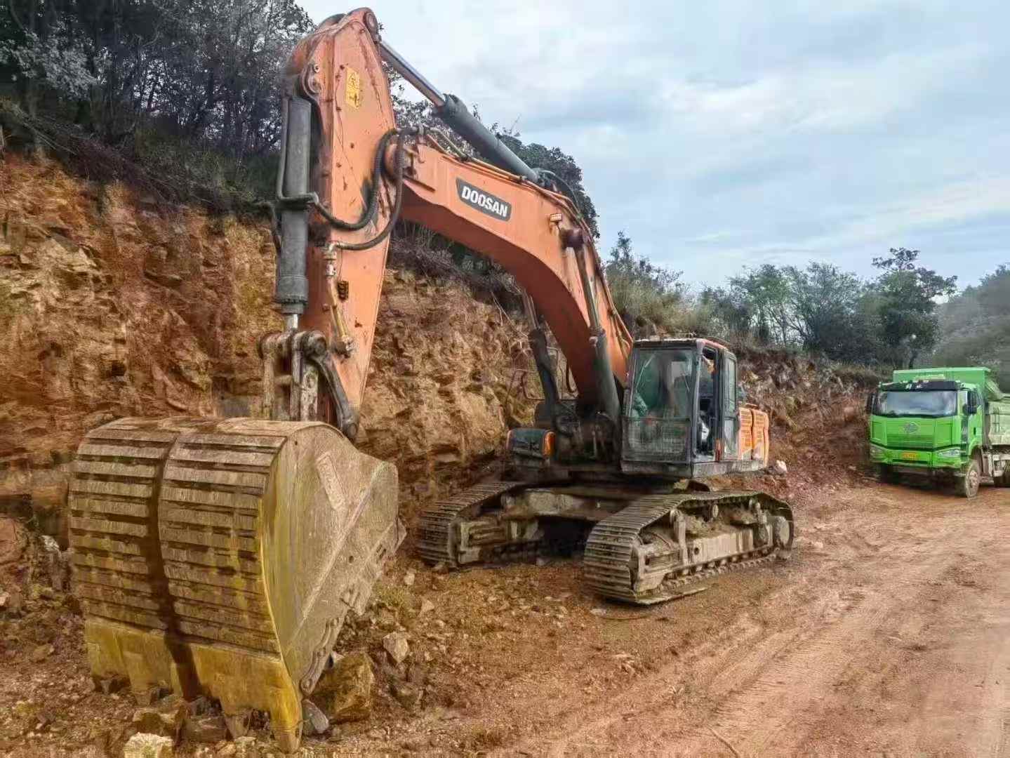 Used Doosan DX520RP-9C Excavator 2020 Model