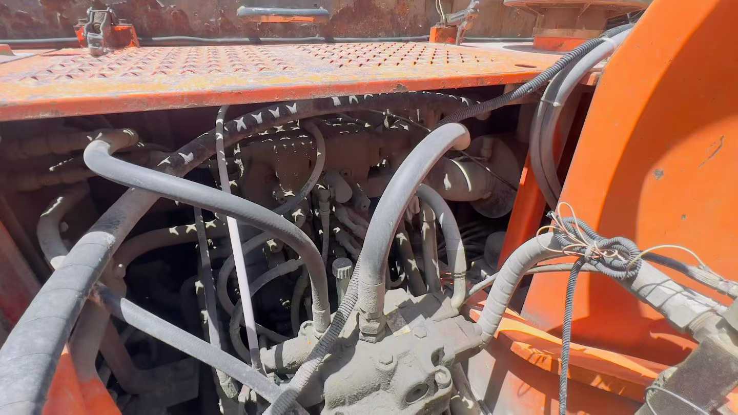 Used Doosan S225 Excavator 2016 Model / 3