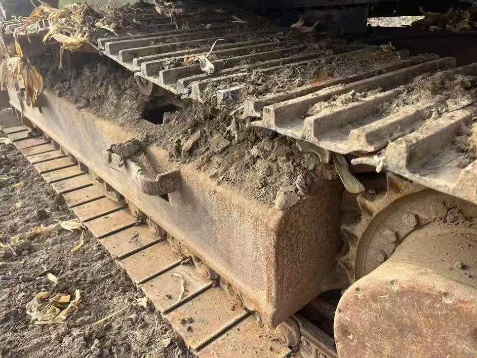 Used Kobelco SK200 Excavator 2016 Model / 8