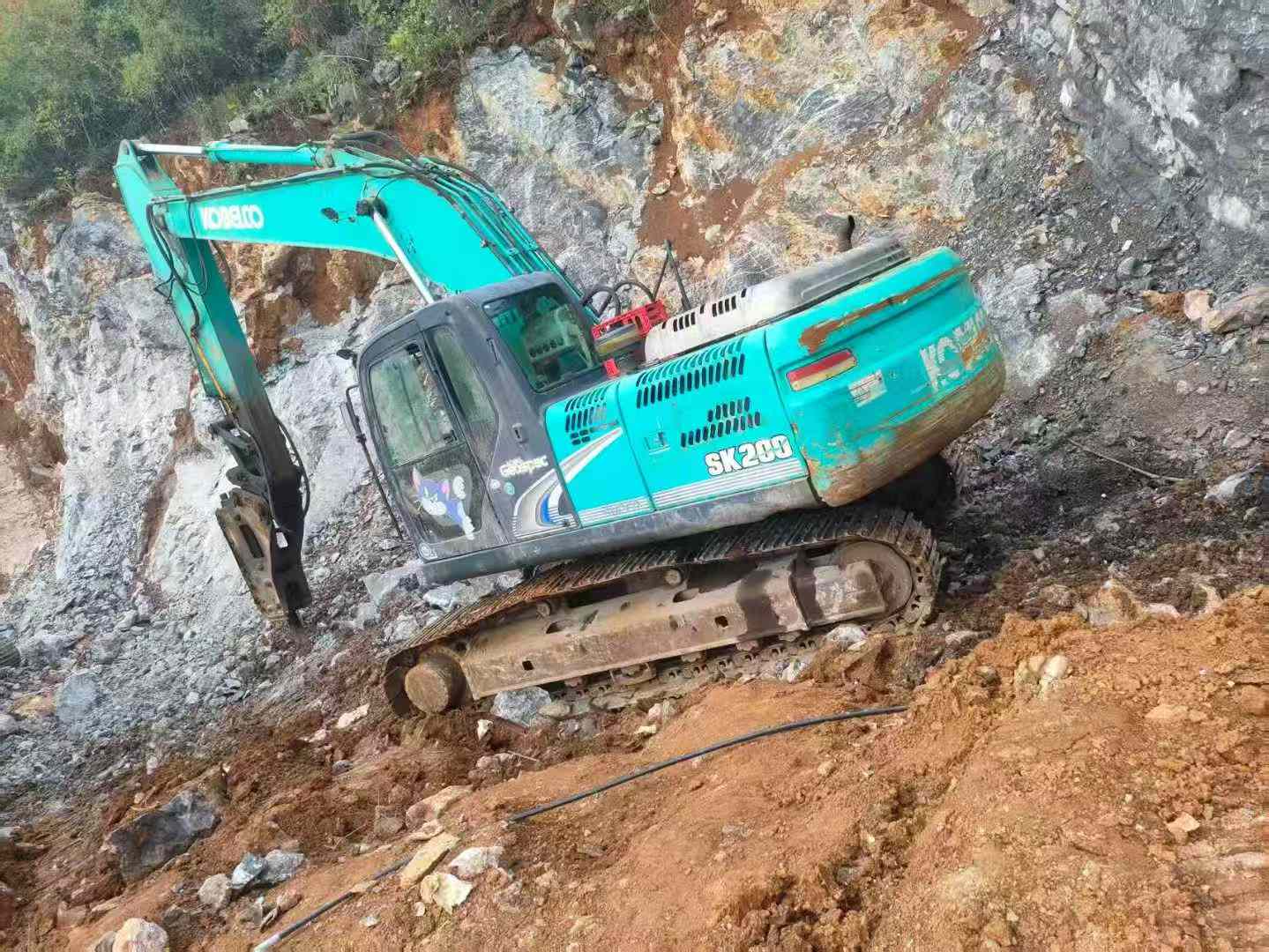 Used Kobelco SK200-8 Excavator 2016 Model / 2