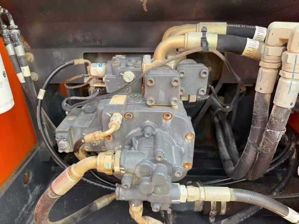 Used Doosan DX15 Excavator 2018 Model / 8