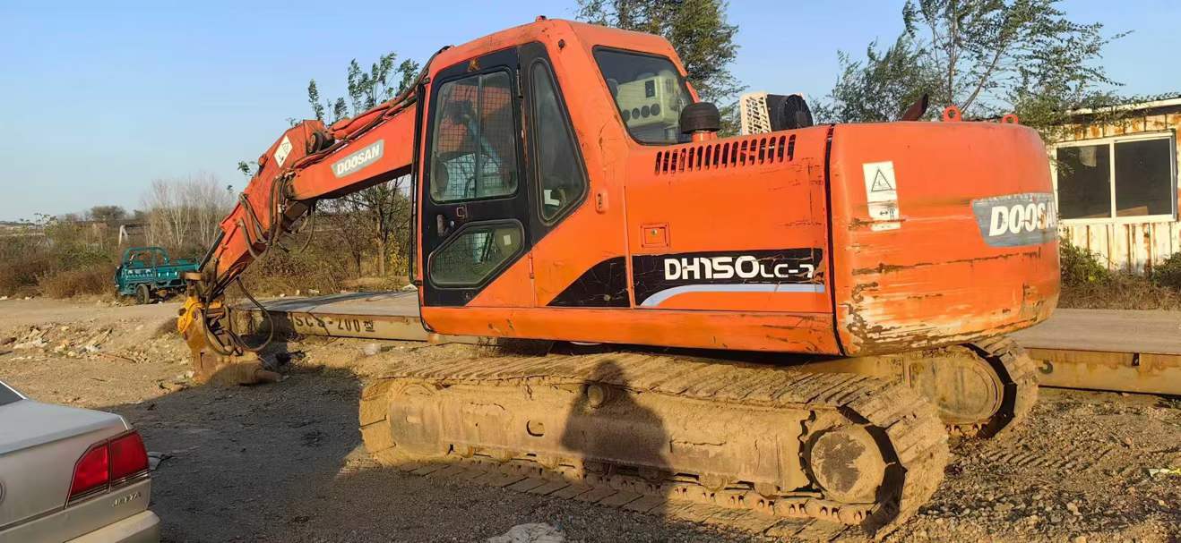 Used Doosan DX15 Excavator 2016 Model