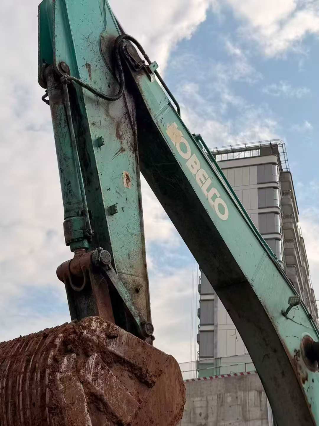 Used Kobelco SK350LC SuperX Excavator 2011 Model / 3
