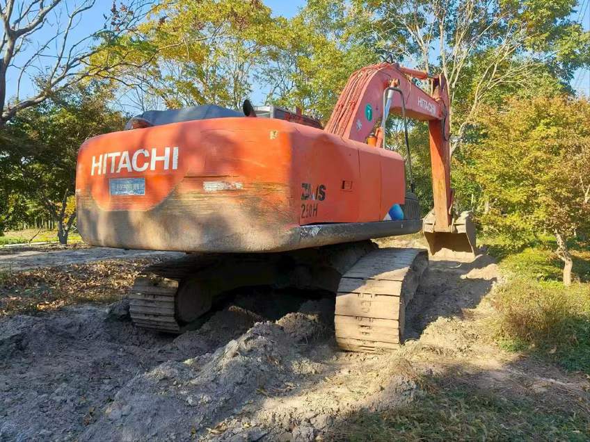 Used Hitachi ZX240-5A Excavator 2018 Model